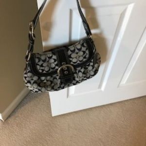 Coach Medium size Hobo Purse